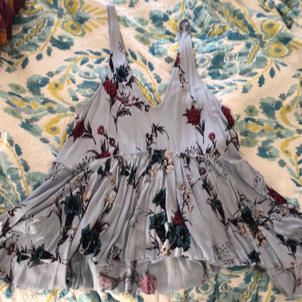 Urban floral tank
